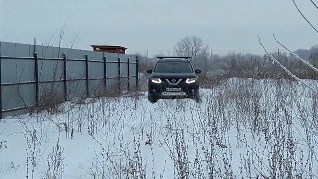 X-Trail T-32 и Снег. смотреть онлайн