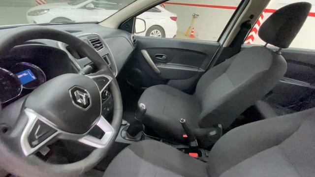 Renault Logan, 68 478 км, 2018 г. 1.6 МКП 82 (л.с.) обзор от Федора Седова смотреть онлайн