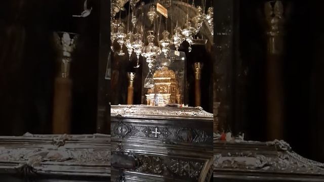 Рака с чудотворными мощами св.Спиридона смотреть онлайн