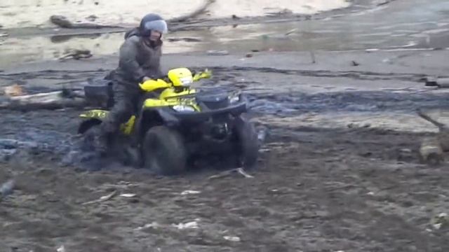 Suzuki King Quad 700 смотреть онлайн
