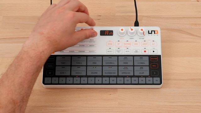 UNO Drum - Create Patterns смотреть онлайн