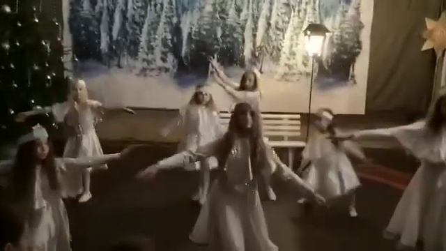 Рождественская история 2022 часть 2 смотреть онлайн