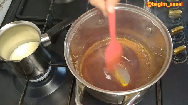 СНИКЕРС ТОРТЫНА КАРАМЕЛЬ (казакша рецепт). Карамель для торта Сникерс смотреть онлайн