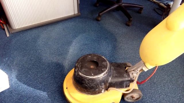 Профессиональная чистка ковролина смотреть онлайн