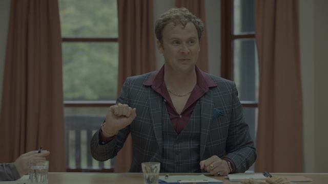 Следом за жизнью / After Life – 3 сезон 4 серия смотреть онлайн