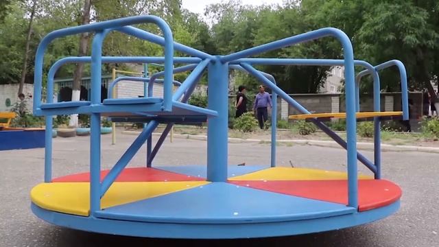 Обновленная игровая зона для детского сада смотреть онлайн