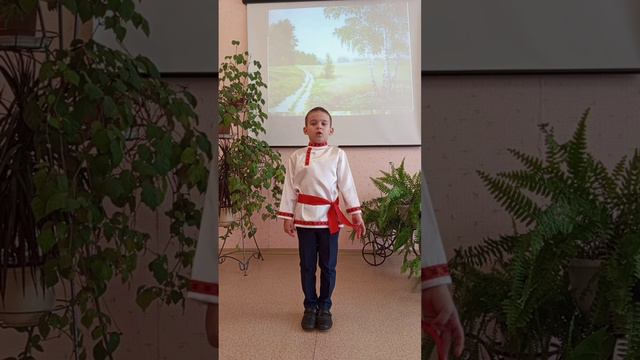 "Люблю, люблю тебя, Россия" Ю.Левчук. Читает Руссу Никита, 6 лет смотреть онлайн