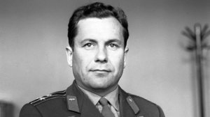 Павел Попович