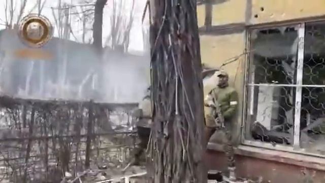 Уличные бои в Мариуполе смотреть онлайн