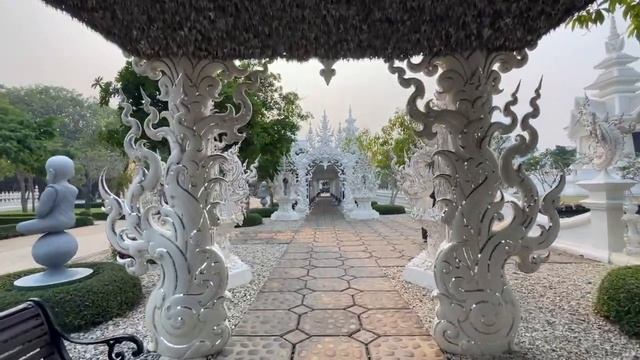 Белый храм Ват Ронг Кхун | RUS смотреть онлайн
