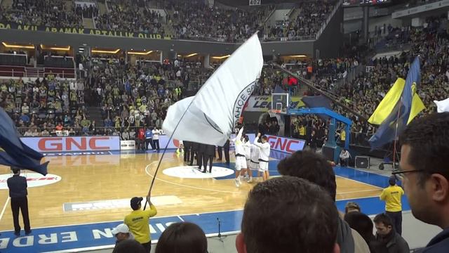 Fenerbahçe Ülker: 80 - Galatasaray Medical Park: 79 Takım Anonsu | 30 Aralık 2011 смотреть онлайн