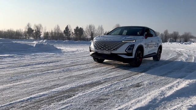 Omoda C5 тест - драйв смотреть онлайн