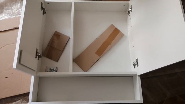 Распаковка — Шкаф с зеркалом для ванной СанитаМебель Сизаль 14.700 L смотреть онлайн