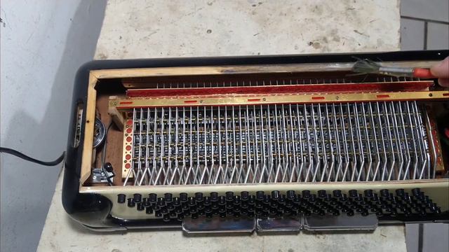 Reparo Acordeon 120 baixos смотреть онлайн