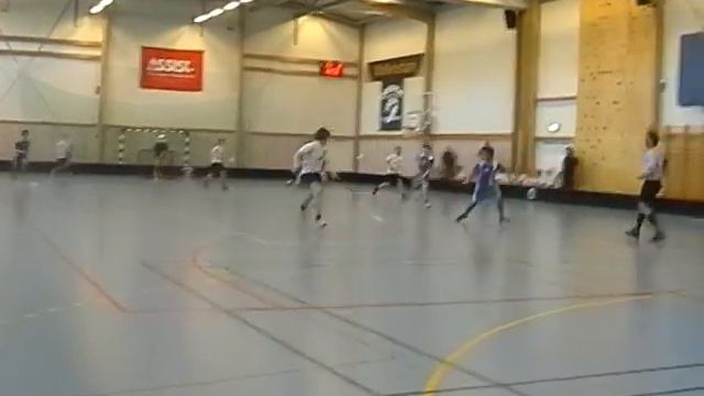 20090404 Högalid-Vendelsö B 3-2 P94 Innebandy смотреть онлайн