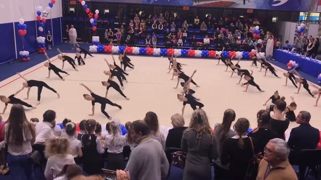 Аист на крыше смотреть онлайн