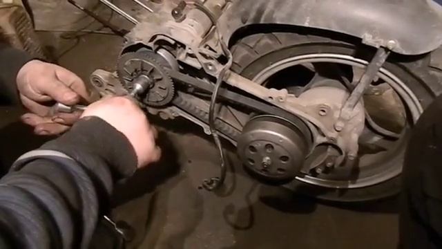 разборка мотора скутера 50 кубиков