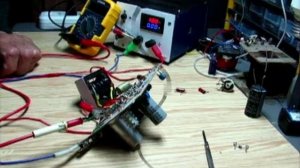 Фонарик  по схеме:" Акула 0083" на 30 вт.