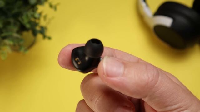 These Should Be Way More Than $40! : TOZO Crystal Buds смотреть онлайн