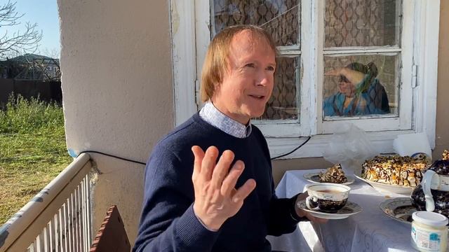 С праздником 8 Марта из простой абхазской семьи смотреть онлайн
