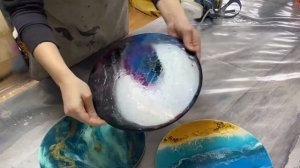 Подготовка работы перед заливкой эпоксидной смолой.