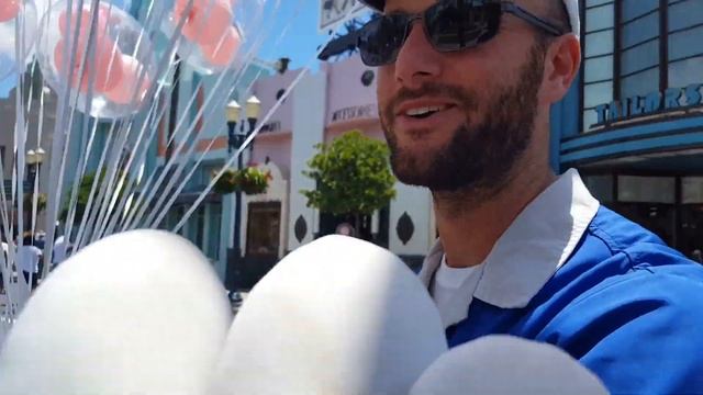 [EXTENDED] Disney Cast Members React to Mickey Mouse Impression смотреть онлайн