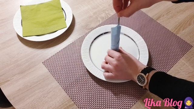 КАК КРАСИВО И БЫСТРО СЛОЖИТЬ САЛФЕТКИ??/2 СПОСОБА КАК СЛОЖИТЬ САЛФЕТКИ смотреть онлайн