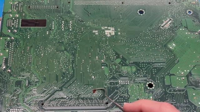 PŁYTA PC DELL POKLEIŁ NA GORĄCO I ....... смотреть онлайн