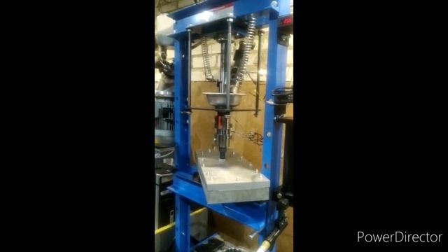 Из архива. Проект Весло. Полипропилен птр 50, масса детали 204 грамма.