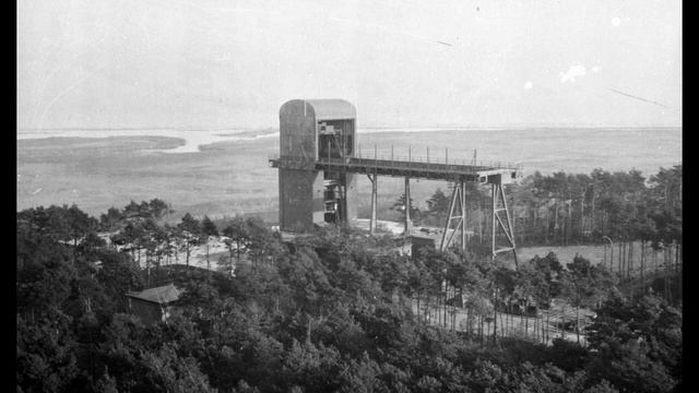 Михаил Девятаев на о. Узедом. Лагерь Пенемюнде. Из книги "Побег из ада" смотреть онлайн