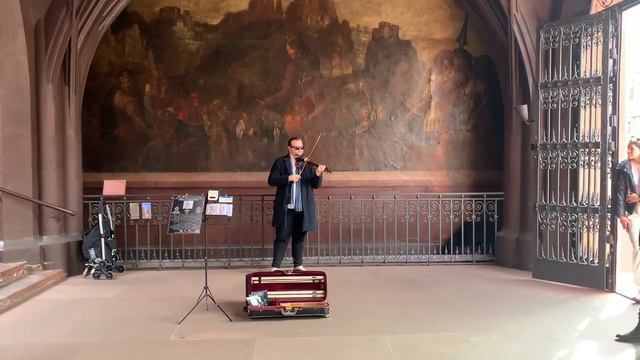 موسیقی خیابانی با ویالون -Exploring Music's Depths ویالون# #موزیک #موسيقى #موسیقی سنتی #موسیقی_زنده смотреть онлайн
