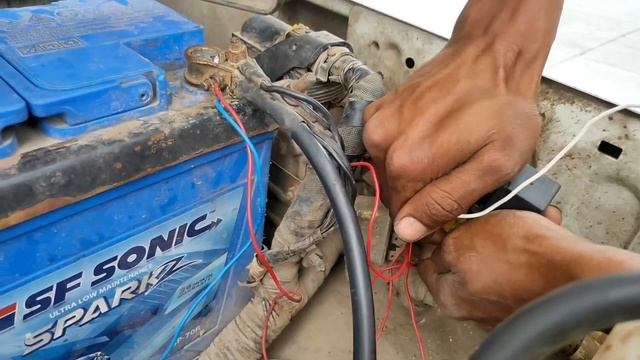 Mahindra Bolero pickup starting problem// ECU not active.. смотреть онлайн
