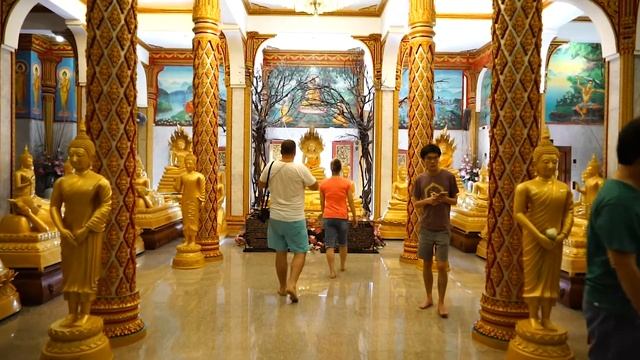 Chalong tample (Храм Чалонг) смотреть онлайн