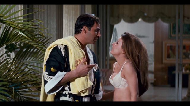 Patty Duke is amazing in 1967's Valley Of The Dolls | 4K смотреть онлайн