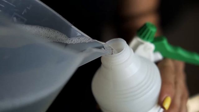 Universal Cleaner смотреть онлайн