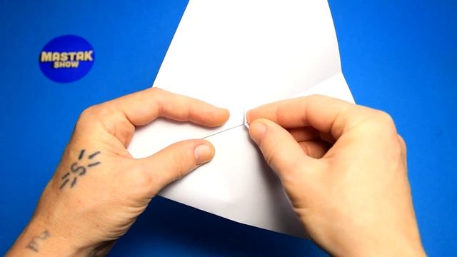 Как сделать САМОЛЕТ ИЗ БУМАГИ А4 который далеко летает смотреть онлайн