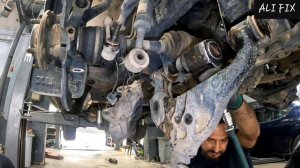 замена нижнего рычага и шаровой опоры - рулевой тяги - втулки стабилизатора ... toyota hilux