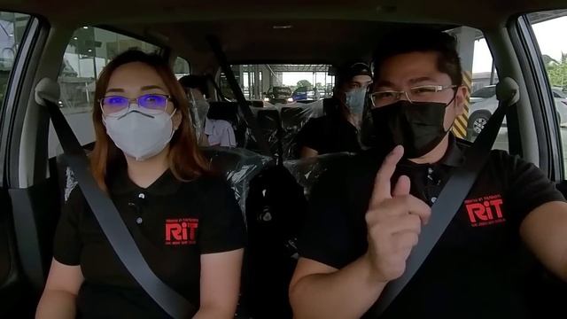 2021 Toyota Avanza 1.3 E AT: Budget 7 Seater Philippines | RiT Riding in Tandem смотреть онлайн