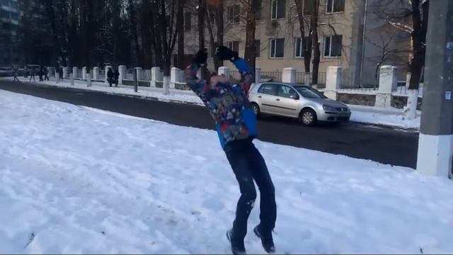 Неудачный кувырок "to be continued" смотреть онлайн