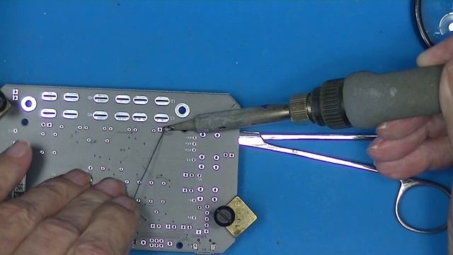 Building an M162 LCR Meter – Part 1A смотреть онлайн