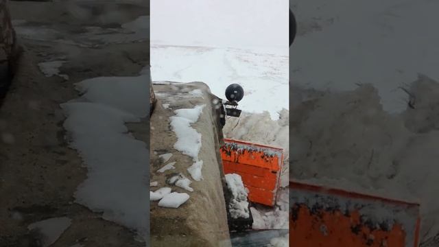 Отвал и мокрый снег смотреть онлайн