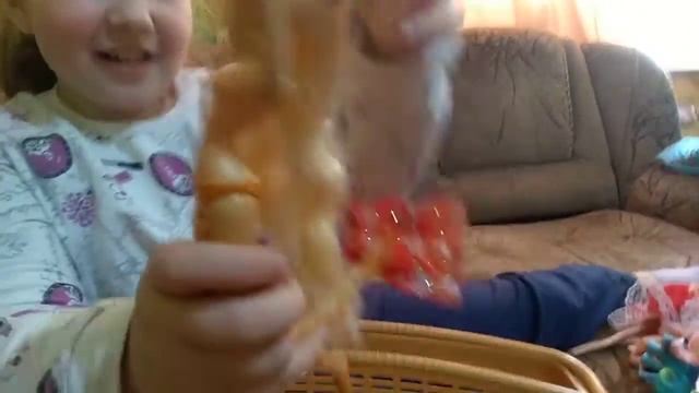 Обзор большой корзинки куколок #3