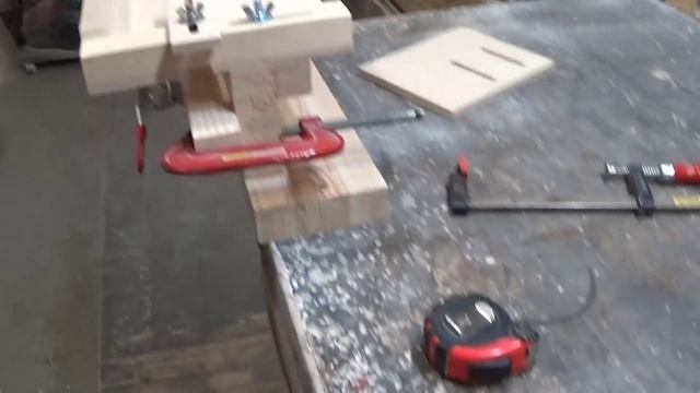 Приспособление для фрезеровки паза под шип типа домино. смотреть онлайн