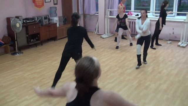 04.06.14. Tver Youth Ballet Академия СК Балета урок джаз-модерна фрагмент смотреть онлайн