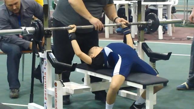 Жим 40 кг Некрасов Павел 10 лет собст. вес 36 кг. смотреть онлайн