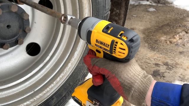 В баке ВОДА??? Почему не работает датчик давления колес? смотреть онлайн