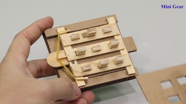 Build a Safe with Combination Number Lock - Cardboard Project смотреть онлайн