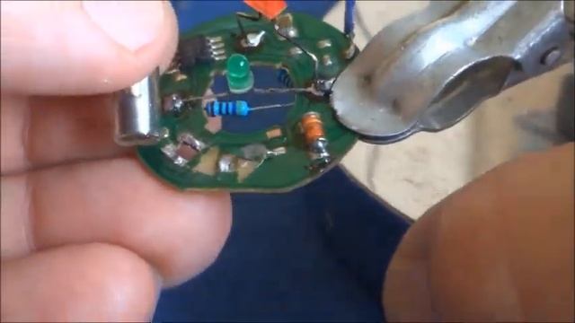 ⚒️ Как сделать ДЕТЕКТОР РАДИОАКТИВНОГО ИЗЛУЧЕНИЯ простым способом смотреть онлайн