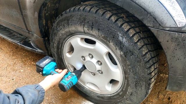 HEIMERDINGER LB165 550 N/M обзор и тест аккумуляторного ударного гайковёрта с батареей 6,0 Ah смотреть онлайн