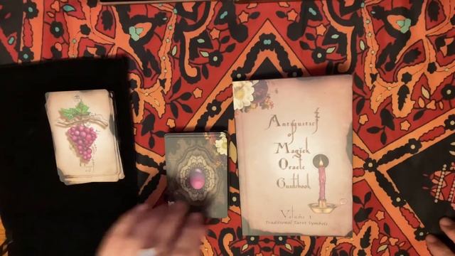 Oracle Deck Review: Antiquities of Magick Oracle/Volume 1 - Deck Review & Flip Through смотреть онлайн